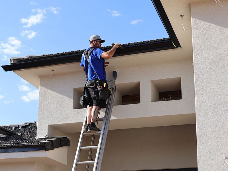 Dependable Eastmont gutter contractor in WA near 98204