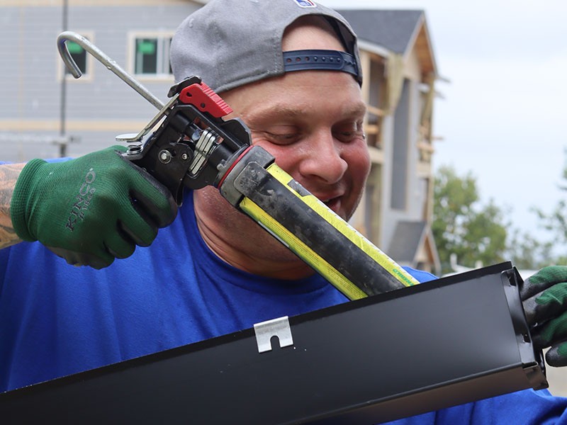 Qualified Queen Creek repairing gutters in AZ near 85140